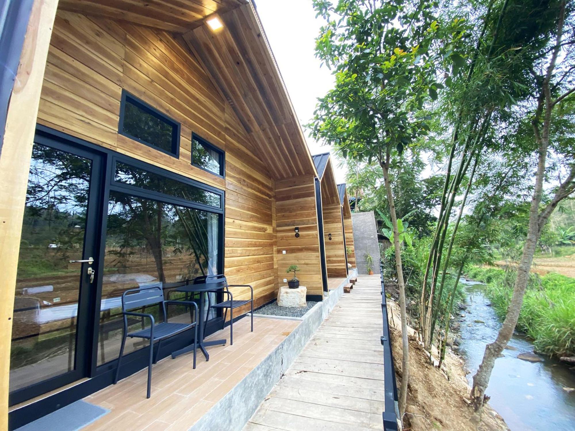 Shine River Ciwidey Bagian luar foto
